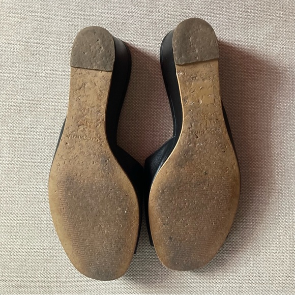 Everlane Black Italian Leather Wedge Sandals, Size 8.5 - Picture 5 of 9